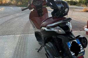 Piaggio beverly 350 sport touring
