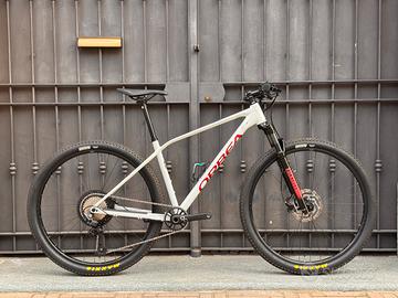 MTB front Orbea Alma H30 mis: M