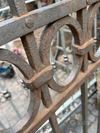 Meraviglioso Cancello Antico doppio battente