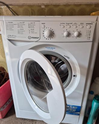 lavatrice Indesit 