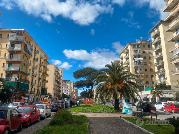 Viale augusto - bilocale piano alto