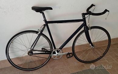 Bici single speed urbana a ruota libera