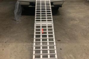  rampa di carico pieghevole Constands V in allumin