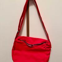 Borsa rossa nuova a tracolla