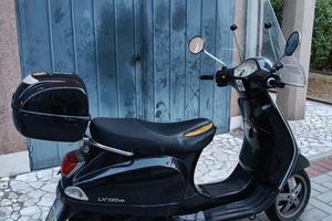 VESPA LX 150