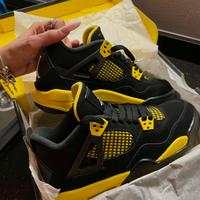 Jordan Retro 4 Thunder