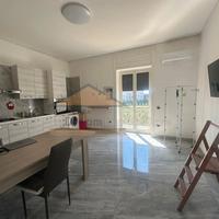 Bilocale arredato Piazza Annunziata Rif. F 3184