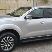 Nissan Navara 190cv automatico 