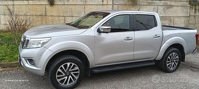 Nissan Navara 190cv automatico 