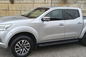 Nissan Navara 190cv automatico 