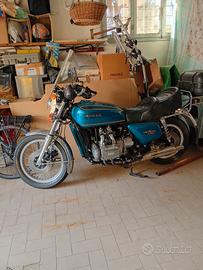 moto Honda glw 1000