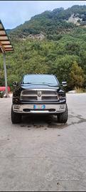 Dodge RAM 1500 V8