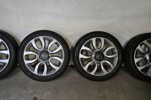 Cerchi in lega + gomme Fiat 500L R17