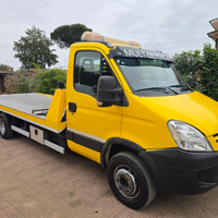 Carroattrezzi iveco daily 65c18