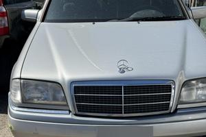 Mercedes 2000