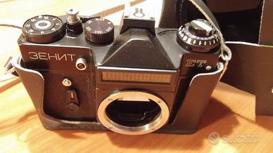 ZENIT ET URSS Solo Corpo Macchina con custodia e f