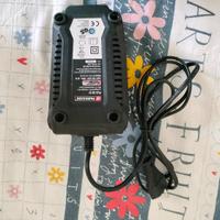 caricabatterie avvitatore parkside da 20v 