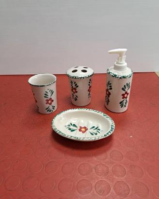 Accessori bagno ceramica