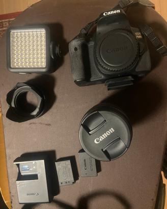 Canon Reflex 750D + Obiettivo Canon 18-135