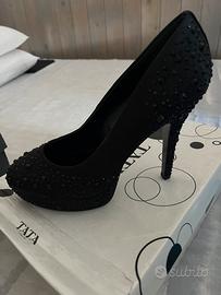 Scarpe due paia con tacco 12