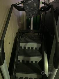 Scala da palestra Light Fit