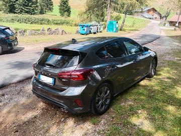 Ford Focus 1.0 ibrida 125 CV benzina manuale