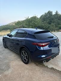 Alfaromeo stelvio q4