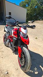 ducati hypermotard 950 