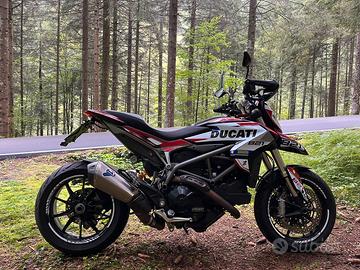 Ducati Hyperstrada 821