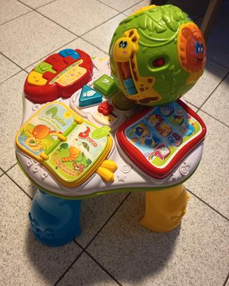tavolino interattivo e palla per bambini