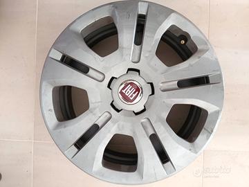 4 Cerchi e copricerchi da 16 originali fiat tipo 