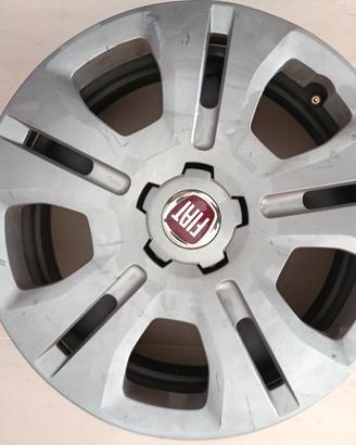 4 Cerchi e copricerchi da 16 originali fiat tipo 