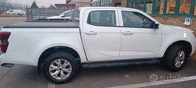 ISUZU DMAX PICKUP 5 POSTI 2024