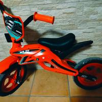 bici  bambino  motocross senza pedali 