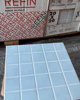 Mattonelle 20x20 refin disponibili 28 mq