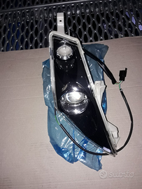 Fanale Peugeot jet force