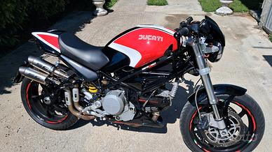 Ducati monster s2r800