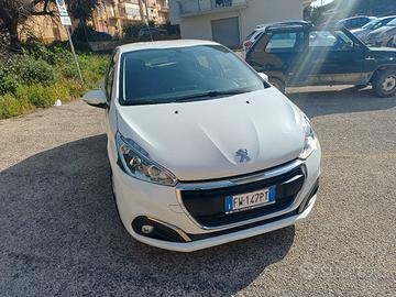 Peugeot 208  1.5  Blue Hdi