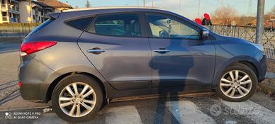 Hyundai IX35 4WD super accessoriata