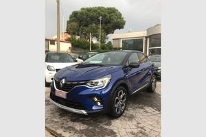 RENAULT Captur TCe 12V 100 CV GPL T. Fast Track
