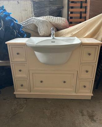 Mobile bagno con lavabo