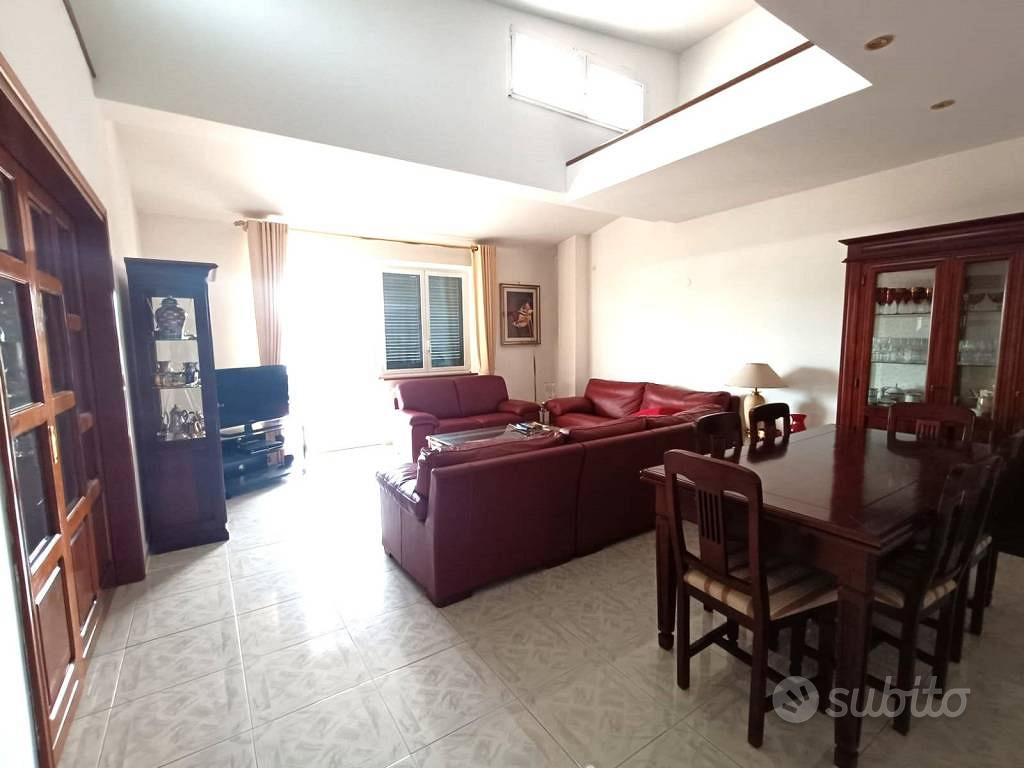Appartamento – Roma, Castel di Decima, Municipio Roma IX - Altro