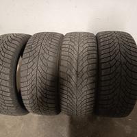 4 gomme invernali Kumho 225/45 R17 91H Dot 2923
