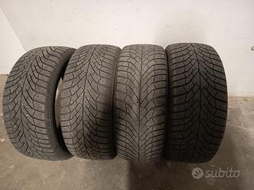 4 gomme invernali Kumho 225/45 R17 91H Dot 2923