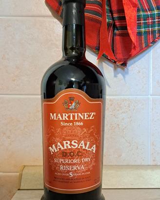 VINO MARTINEZ MARSALA DOC SUPERIORE DRY RISERVA.