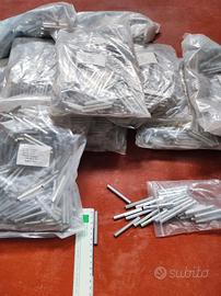 Distanziali in alluminio pieno M4x60 con filetto