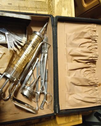 Kit strumenti chirurgo/dentista anni 40/50