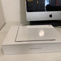 MacBook Air M2 2022 – 13,6" – 8GB RAM – 256GB SSD