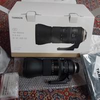 Obbiettivo Tamron con attacco Nikon