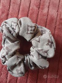 fermaglio capelli- scrunchies- elastico
